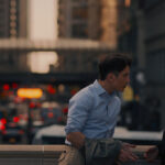 Critique de ‘Langue d’Amour’ : Chloë Grace Moretz dans une comédie romantique qui propose beaucoup de dialogues mais peu d’émotions. Critique de ‘Langue d’Amour’ : Chloë Grace Moretz dans une
